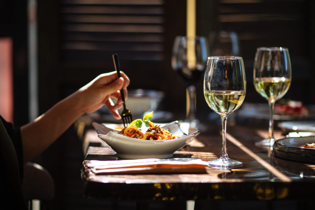 The Best Places to Eat Near Amber Creek in Thornton, Colorado